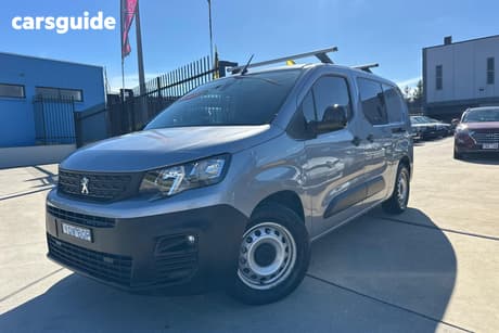 Grey 2023 Peugeot E-Partner Van Pro Long