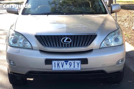 Gold 2005 Lexus RX330 Wagon Sports