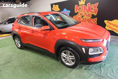 Orange 2018 Hyundai Kona Wagon Active