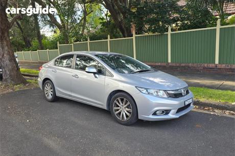 Silver 2014 Honda Civic Sedan Vti-Ln