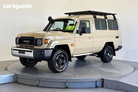 Beige 2024 Toyota Landcruiser Wagon Lc76 Gxl + Diff Locks