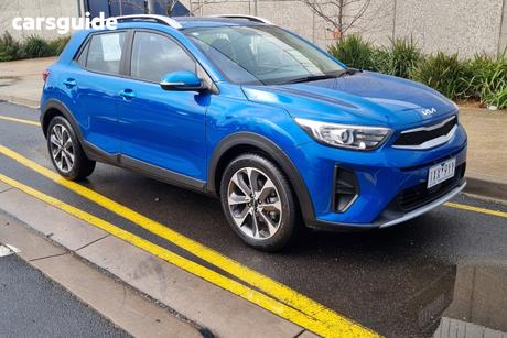Blue 2023 Kia Stonic Wagon Sport