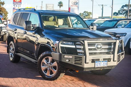 Black 2022 Toyota Landcruiser Wagon Lc300 Vx (4X4)