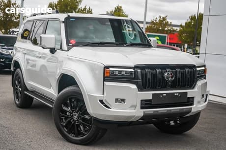White 2025 Toyota Landcruiser Prado Wagon Vx