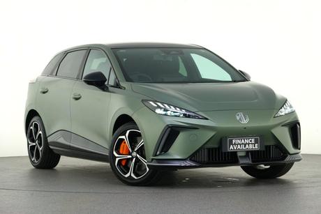 Green 2024 MG MG4 Hatchback Xpower