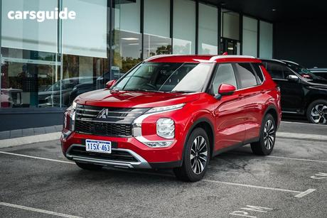 Red 2025 Mitsubishi Outlander Wagon Ls 7 Seat (2Wd)