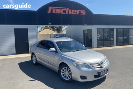 Silver 2010 Toyota Camry Sedan Altise