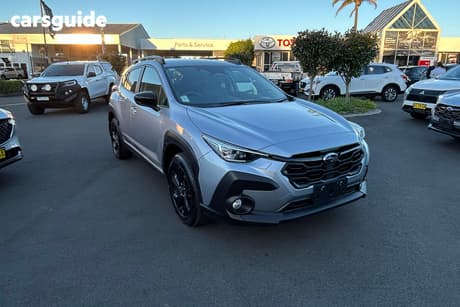 Silver 2024 Subaru Crosstrek Wagon Awd 2.0L