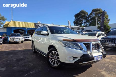 White 2015 Nissan Pathfinder Wagon St (4X4)