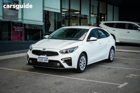 White 2019 Kia Cerato Hatchback S