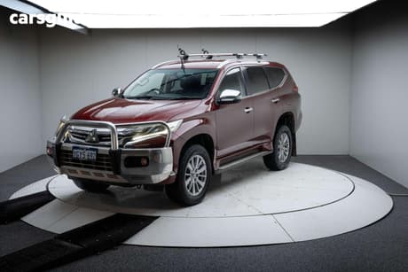 Red 2018 Mitsubishi Pajero Sport Wagon Glx (4X4) 5 Seat