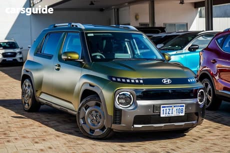 Green 2025 Hyundai Inster Wagon Cross Srf 2Wd (49Kwh)