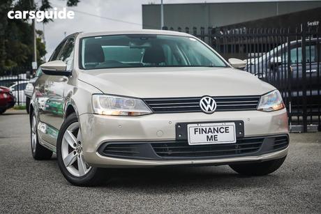 Silver 2014 Volkswagen Jetta Sedan 118 Tsi Highline