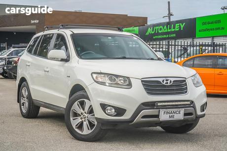 White 2012 Hyundai Santa FE Wagon Trail Crdi (4X4)