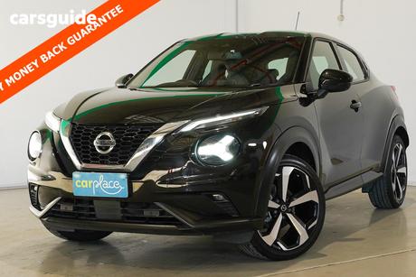 Black 2020 Nissan Juke Hatchback St-L