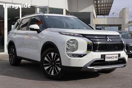 White 2025 Mitsubishi Outlander Wagon Ls 7 Seat (2Wd)