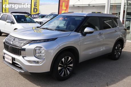 2025 Mitsubishi Outlander Wagon Ls 7 Seat (2Wd)