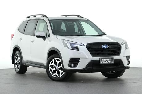 White 2024 Subaru Forester Wagon 2.5I (Awd)