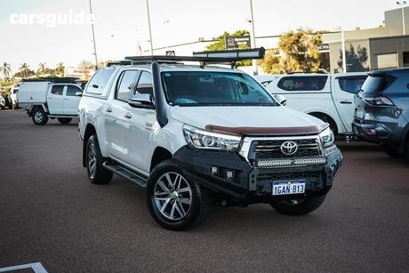 White 2015 Toyota Hilux Dual Cab Utility Sr5 (4X4)