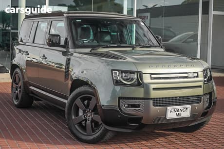 Green 2022 Land Rover Defender Wagon 110 D300 X-Dynamic Hse (220Kw)
