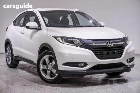 White 2015 Honda HR-V Wagon Vti-S