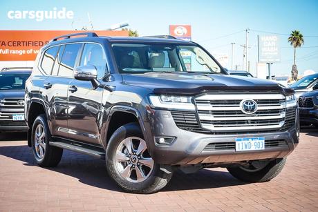 Grey 2025 Toyota Landcruiser Wagon Lc300 Sahara (4X4)