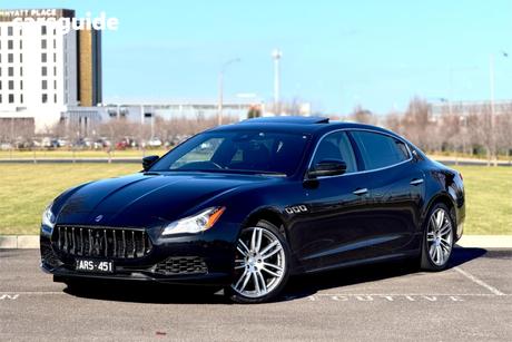Black 2016 Maserati Quattroporte Sedan