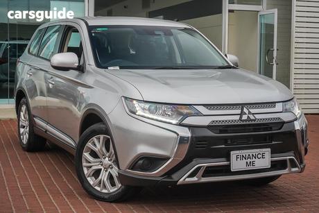 Silver 2021 Mitsubishi Outlander Wagon Es 7 Seat (Awd)