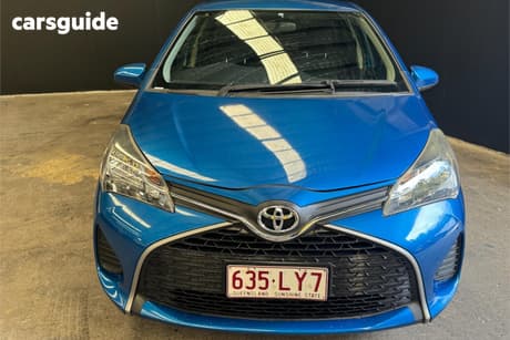 Blue 2014 Toyota Yaris Hatchback Ascent