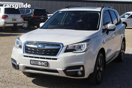 White 2017 Subaru Forester Wagon 2.5I (Awd)