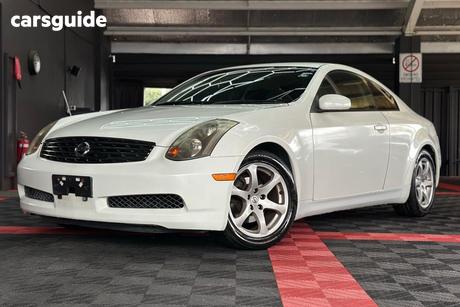 White 2004 Nissan Skyline Coupe 350GT