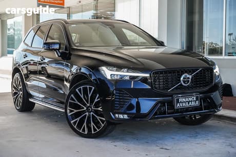 Silver 2022 Volvo XC60 Wagon B6 R-Design Mhev