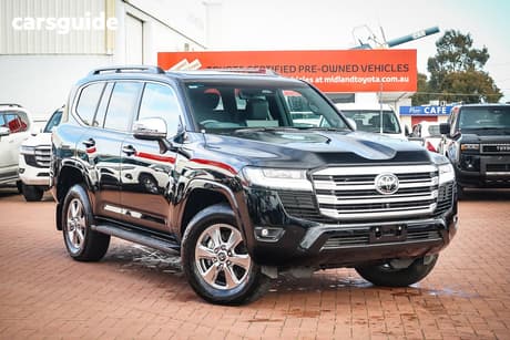 Black 2025 Toyota Landcruiser Wagon Lc300 Sahara (4X4)