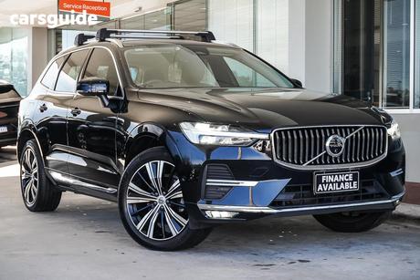 Black 2022 Volvo XC60 Wagon Ultimate B5 Bright Mhev
