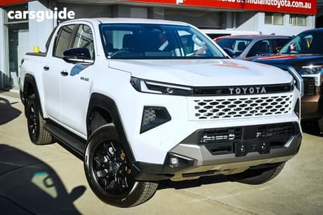 White 2025 Toyota Hilux Double Cab Pick Up Rogue 48V (4X4)