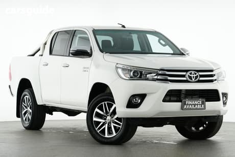 White 2018 Toyota Hilux Dual Cab Utility Sr5 (4X4)
