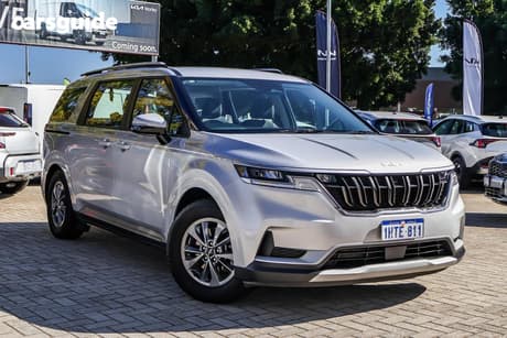 Silver 2022 Kia Carnival Wagon S