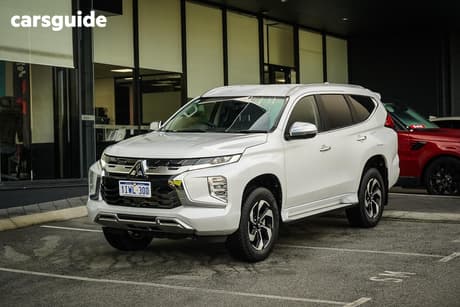 White 2024 Mitsubishi Pajero Sport Wagon Gls (4Wd) 7 Seat