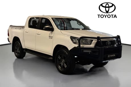 White 2024 Toyota Hilux Double Cab Pick Up Sr (4X4)