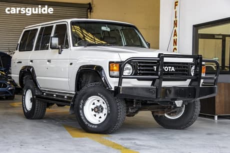 White 1984 Toyota Landcruiser Wagon Deluxe (4X4)