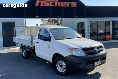 White 2005 Toyota Hilux Cab Chassis Workmate