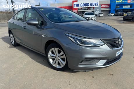 Silver 2018 Holden Astra Sedan Ls Plus