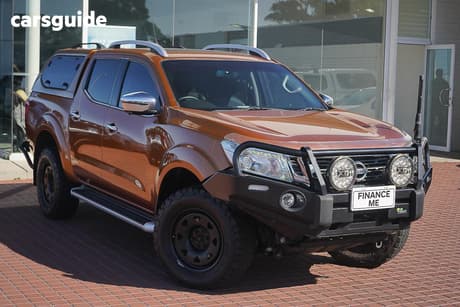 Gold 2018 Nissan Navara Dual Cab Pick-up St-X (4X4) (Leather Trim)