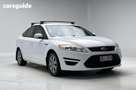 White 2014 Ford Mondeo Hatchback Lx Tdci