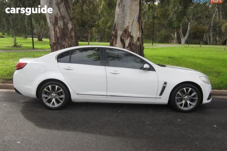 White 2013 Holden Calais Sedan VF