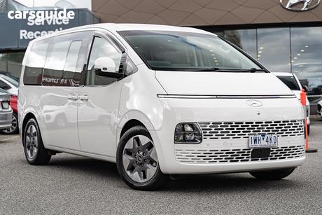 White 2022 Hyundai Staria Wagon Elite