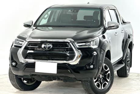 Black 2022 Toyota Hilux Double Cab Pick Up Sr5 (4X4)