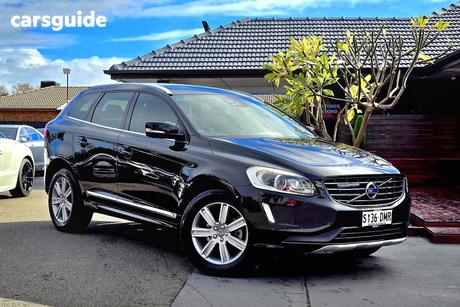 Black 2015 Volvo XC60 Wagon T5 Luxury