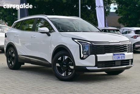 White 2025 Kia Sportage Wagon S (Fwd)