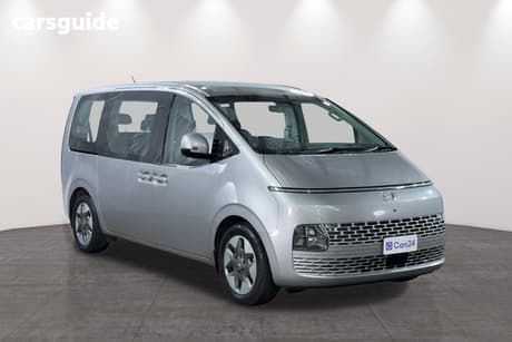 Silver 2023 Hyundai Staria Wagon